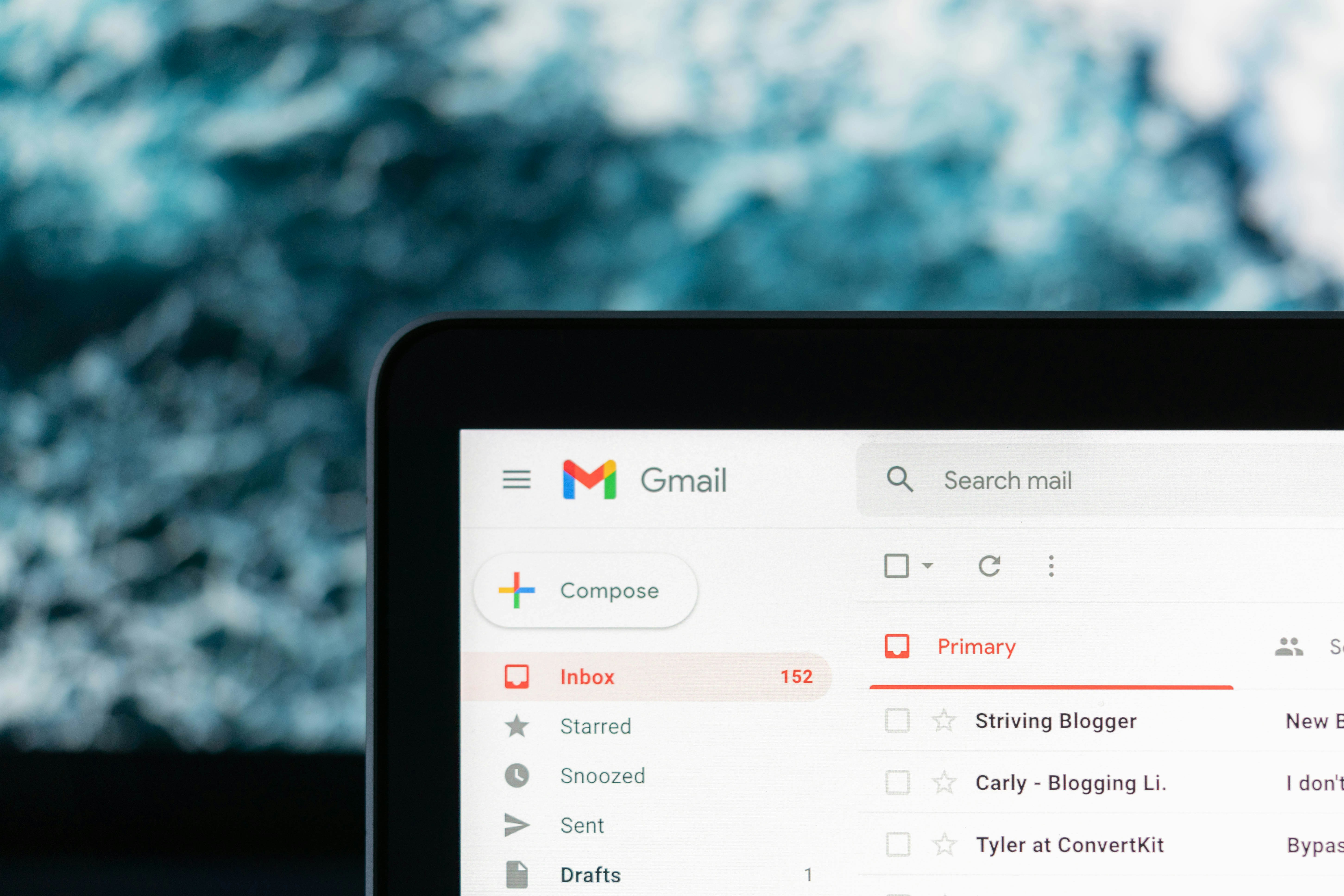 How to Follow Up on a Job Application (Without Being Annoying) + Templates