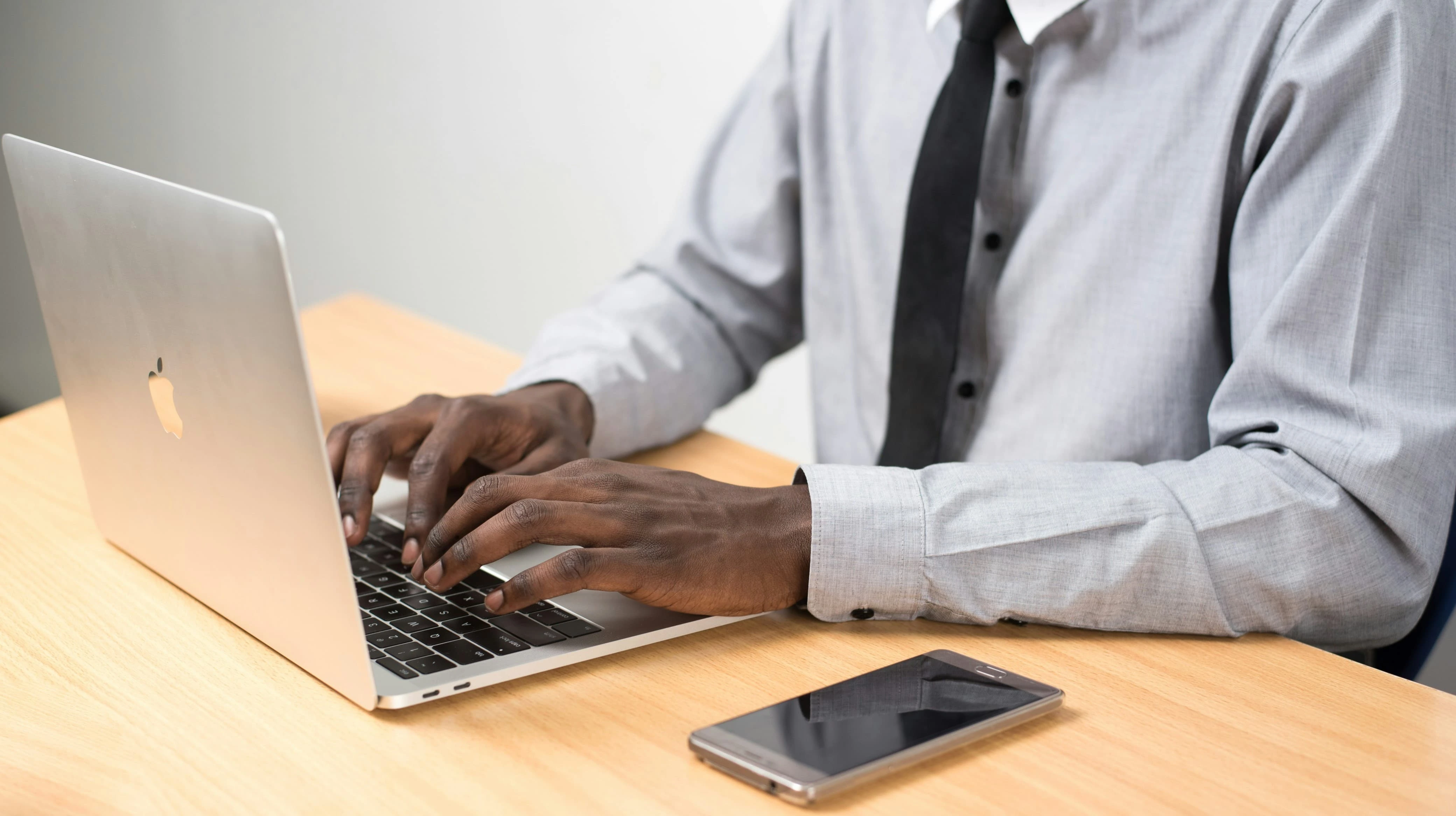 Job Search Metrics That Predict Interviews: Response Rate, Interview Rate, and Ghosting Rate